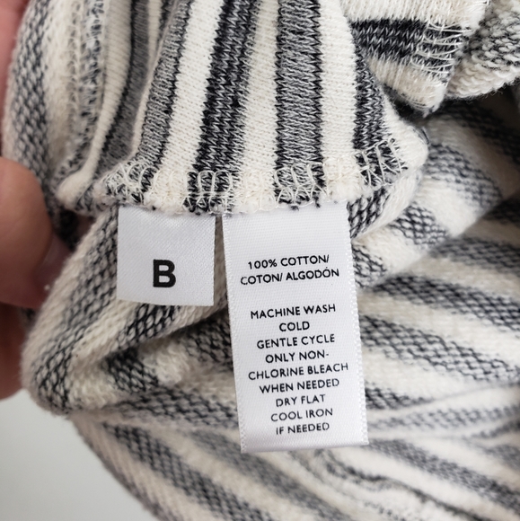 Lou & Grey Cotton Gray & Cream Striped Sweater Medium - Picture 4 of 4